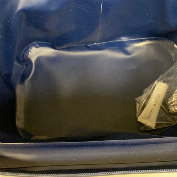 Vineyard Vines Target Cooler- New - Picture 5 of 6